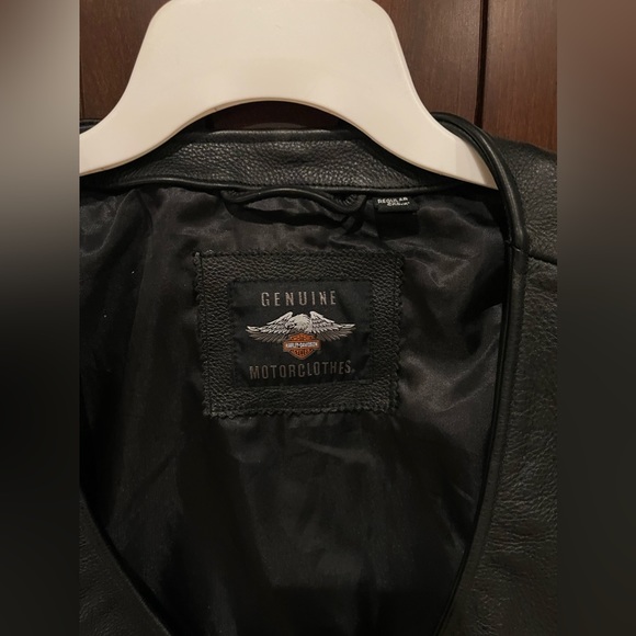 Harley Davidson genuine leather vest - Picture 4 of 8